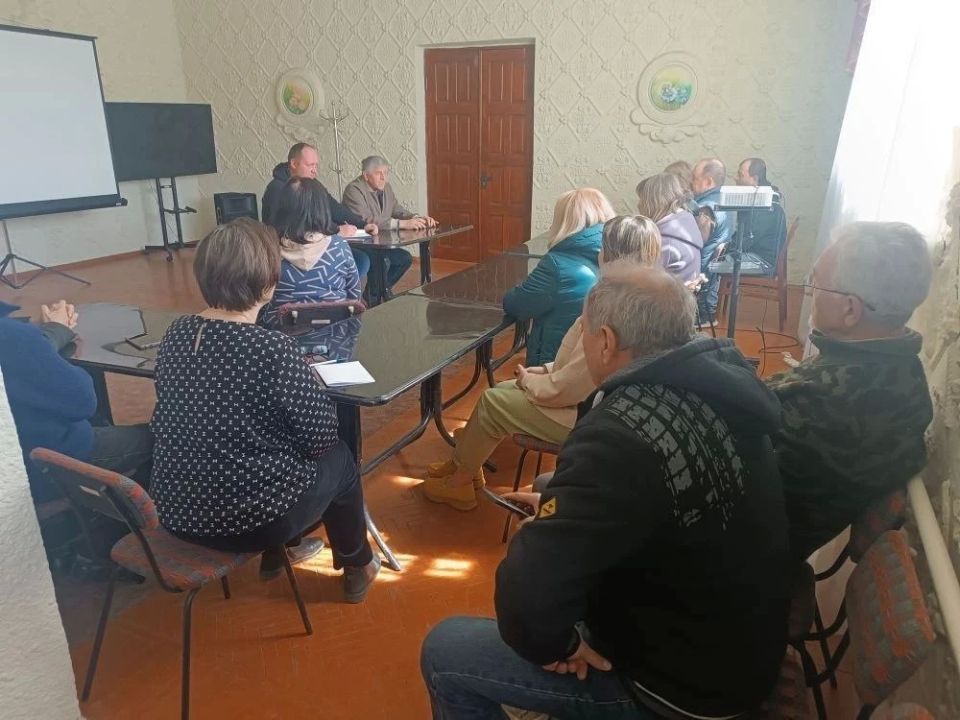 Встреча с депутатом Николаем Гальченко Встреча с депутатом Николаем Гальченко