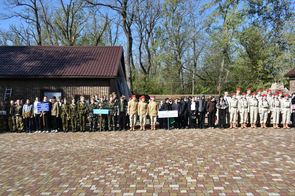 В Амвросиевке состоялись состязания в рамках проекта «Зарница 2.0» В Амвросиевке состоялись состязания в рамках проекта «Зарница 2.0»