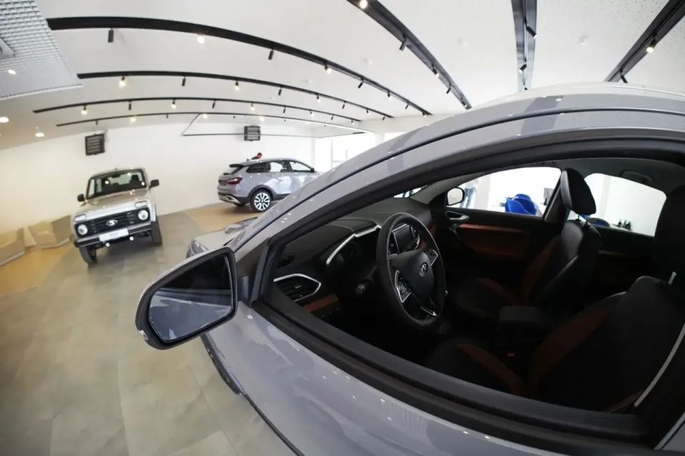 В Мариуполе открылся первый автосалон В Мариуполе открылся первый автосалон