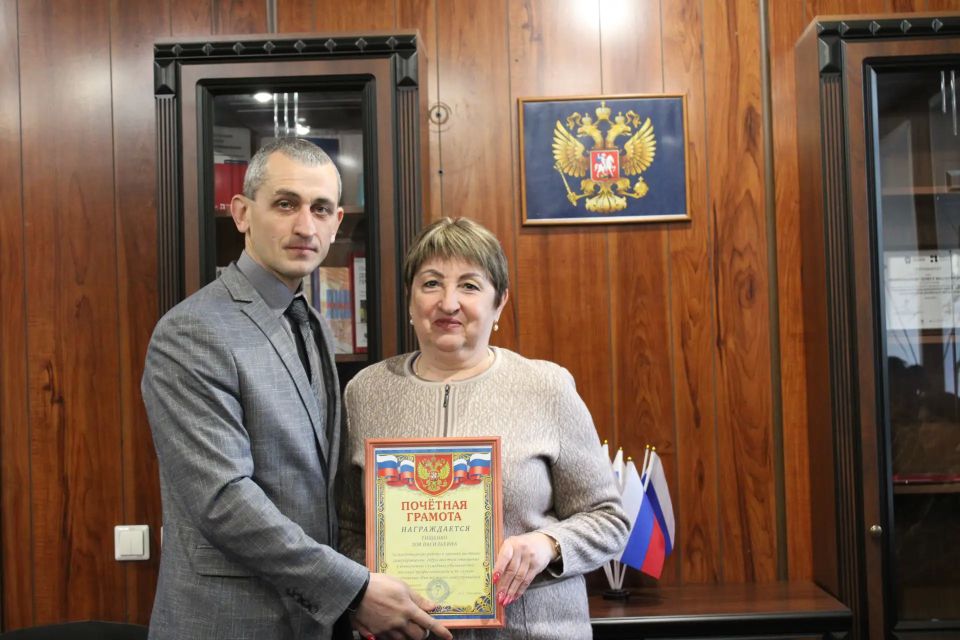 Сегодня в администрации округа состоялось аппаратное совещание с начальниками отделов, секторов и структурных подразделений Администрации округа Сегодня в администрации округа состоялось аппаратное совещание с начальниками отделов, секторов и структурных подразделений Администрации округа