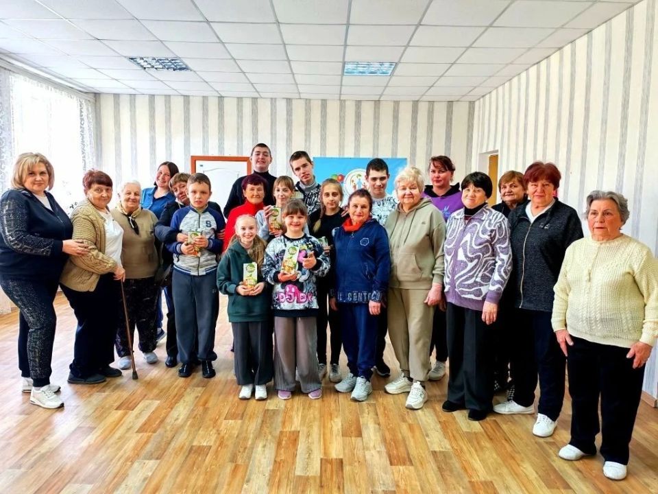 Занятие по адаптивной физической культуре для старшего поколения Занятие по адаптивной физической культуре для старшего поколения