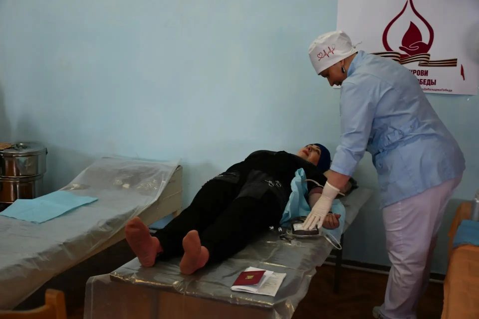 Железнодорожники Дебальцево присоединились к Всероссийской акции «Донорский рекорд России» Железнодорожники Дебальцево присоединились к Всероссийской акции «Донорский рекорд России»