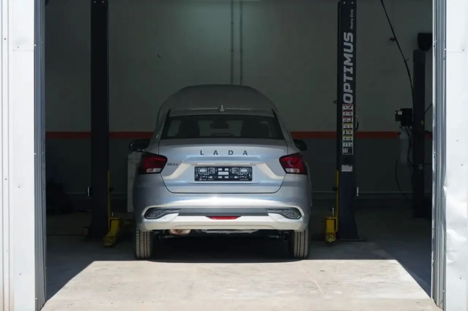В Мариуполе открылся первый автосалон В Мариуполе открылся первый автосалон