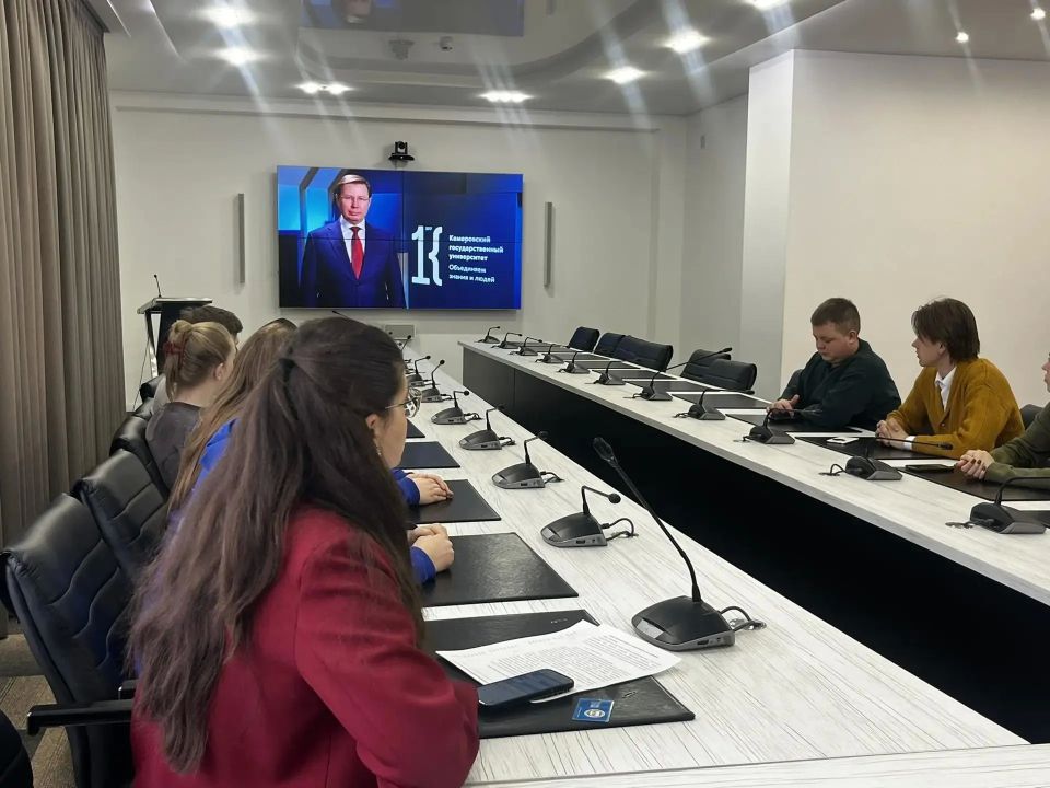 В Кемеровском госуниверситете при участии Горловки состоялся лекторий ко Дню памяти жертв геноцида советского народа В Кемеровском госуниверситете при участии Горловки состоялся лекторий ко Дню памяти жертв геноцида советского народа