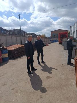 ���������� ���������� ������� ������ ������ ������ ��ջ, � ��������