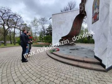 � ������� ������� ������ ������������ � ����� ������������� ����������