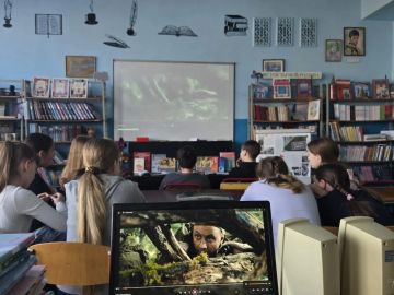 � ������������� ����� � 2 ���������� �������, ����������� ������� ������������� �����