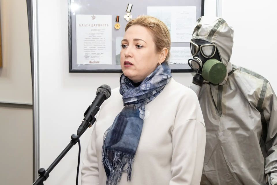 «Подвиг во имя жизни». В Донецком республиканском краеведческом музее состоялось торжественное открытие выставки «Подвиг во имя жизни», приуроченной к 40-летию катастрофы на Чернобыльской АЭС «Подвиг во имя жизни». В Донецком республиканском краеведческом музее состоялось торжественное открытие выставки «Подвиг во имя жизни», приуроченной к 40-летию катастрофы на Чернобыльской АЭС