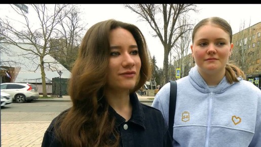 ���������� MAX ������� ��� ���������� � �����