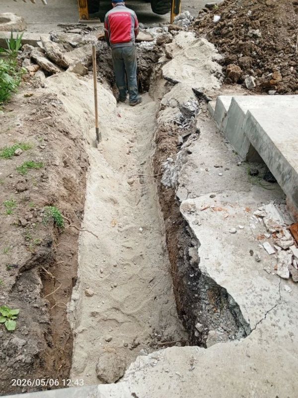 В Мариуполе силами филиала Единого регионального фонда по управлению МКД на территории ДНР проведена замена аварийного канализационного выпуска по ул. Олимпийской В Мариуполе силами филиала Единого регионального фонда по управлению МКД на территории ДНР проведена замена аварийного канализационного выпуска по ул. Олимпийской