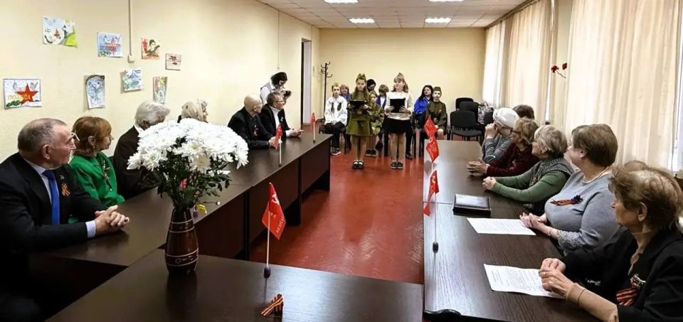 6 мая при поддержке «Совета женщин города Макеевки» Регионального отделения Общероссийской общественно-политической организации «Союз женщин России» Донецкой Народной Республики в Управе Советского внутригородского района... 6 мая при поддержке «Совета женщин города Макеевки» Регионального отделения Общероссийской общественно-политической организации «Союз женщин России» Донецкой Народной Республики в Управе Советского внутригородского района...