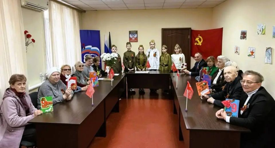 6 мая при поддержке «Совета женщин города Макеевки» Регионального отделения Общероссийской общественно-политической организации «Союз женщин России» Донецкой Народной Республики в Управе Советского внутригородского района... 6 мая при поддержке «Совета женщин города Макеевки» Регионального отделения Общероссийской общественно-политической организации «Союз женщин России» Донецкой Народной Республики в Управе Советского внутригородского района...