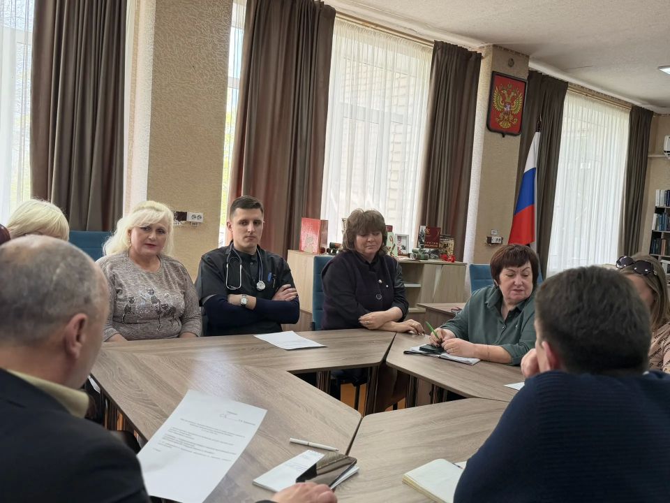 Денис Зубов: В городском округе Иловайск продолжает работу межведомственный штаб по вопросам охраны здоровья граждан, созданный по поручению Главы ДНР Дениса Пушилина