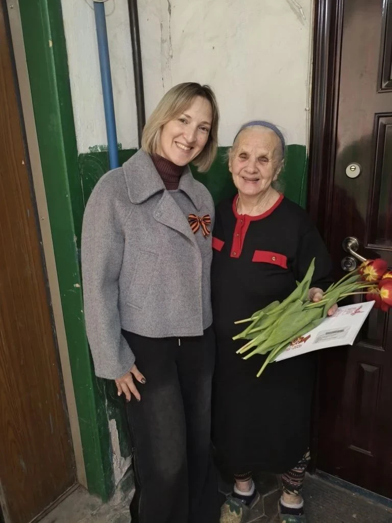 В Калининском районе Горловки поздравили участников Великой Отечественной войны В Калининском районе Горловки поздравили участников Великой Отечественной войны