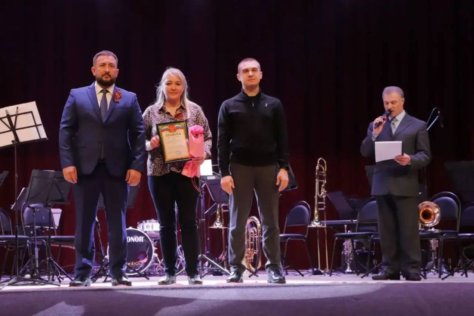 Дмитрий Блинов: День Донецкой Народной Республики! Дмитрий Блинов: День Донецкой Народной Республики!