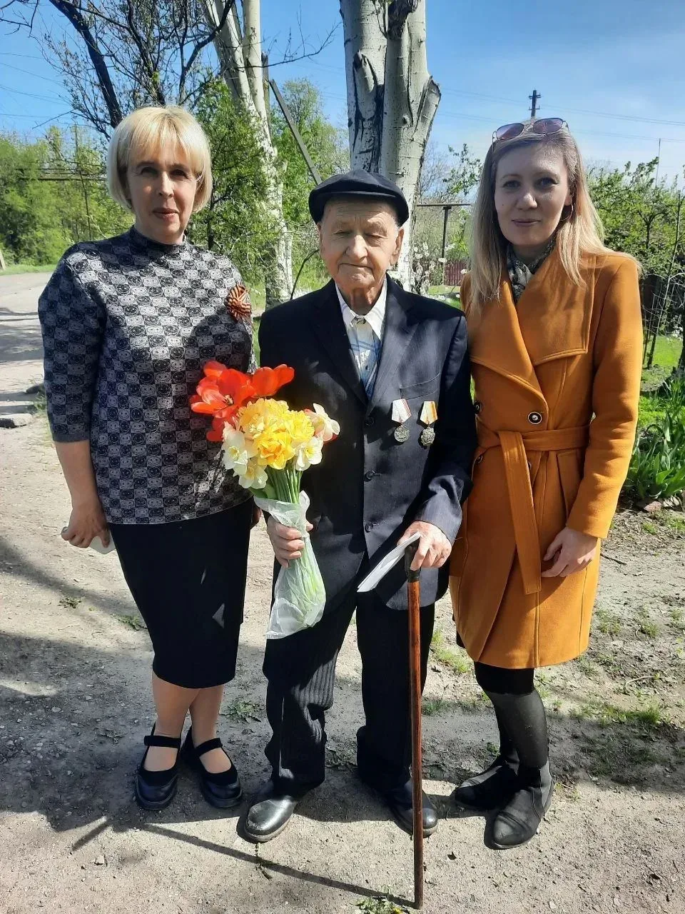 В Калининском районе Горловки поздравили участников Великой Отечественной войны В Калининском районе Горловки поздравили участников Великой Отечественной войны