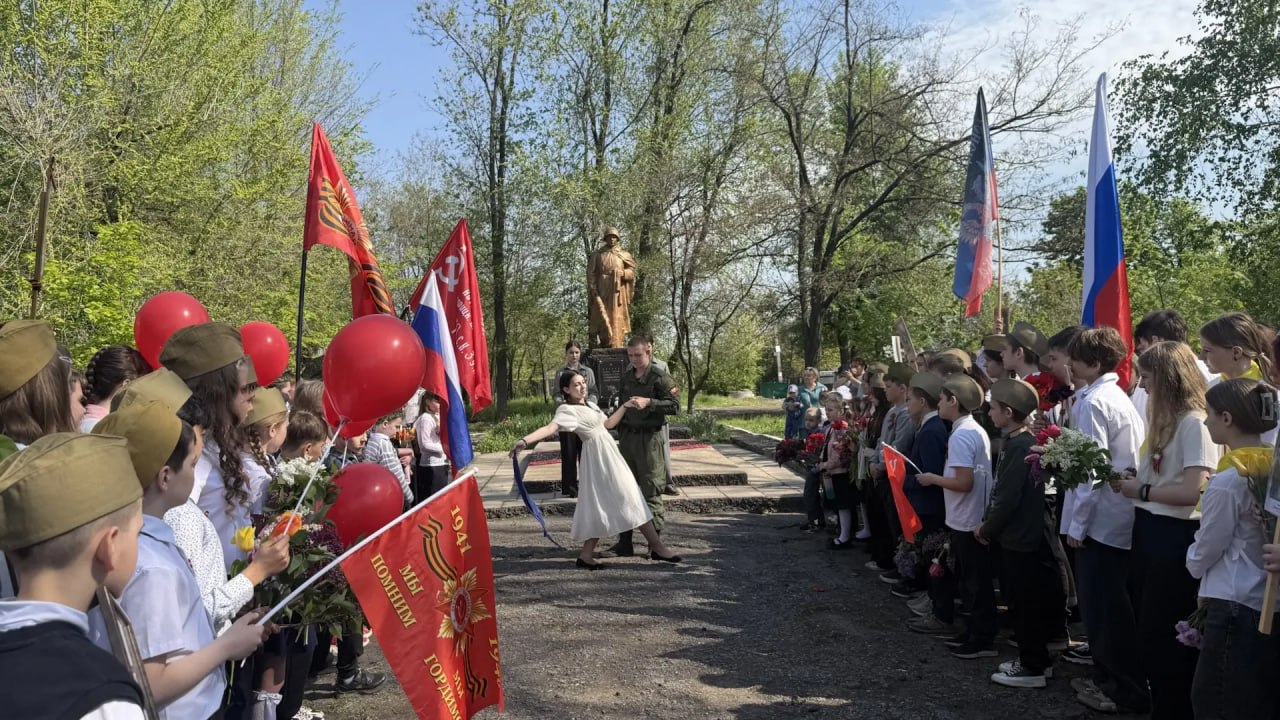 В ГБОУ "Школа № 86 г. о. Донецк", прошел трогательный и значимый митинг, посвященный Дню Победы В ГБОУ "Школа № 86 г. о. Донецк", прошел трогательный и значимый митинг, посвященный Дню Победы
