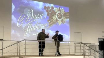 Ветераны-адресаты филиала фонда «Защитники Отечества» посетили праздничный концерт в Донецке