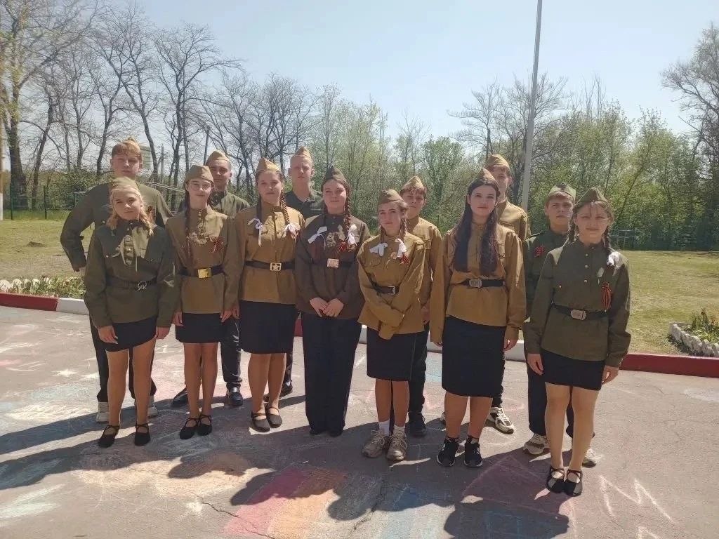 9 мая все государственные бюджетные образовательные учреждения Мангушского муниципального округа приняли активное участие в мероприятиях, посвящённых 81-й годовщине Великой Победы 9 мая все государственные бюджетные образовательные учреждения Мангушского муниципального округа приняли активное участие в мероприятиях, посвящённых 81-й годовщине Великой Победы