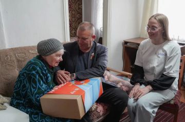 Нижегородская область передала в подшефные города ДНР подарки ветеранам ВОВ