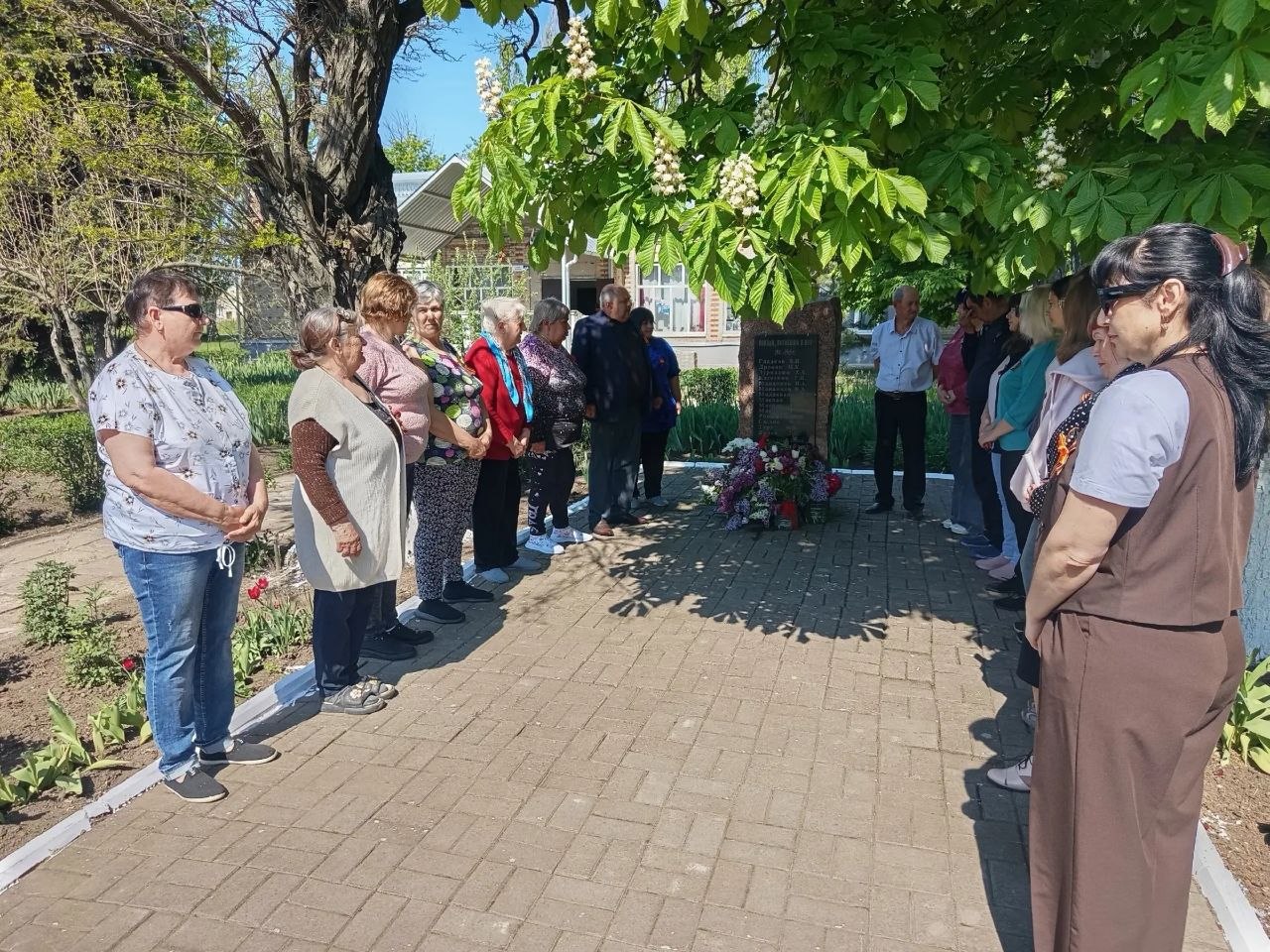 Азовское помнит: торжественное мероприятие в честь 81-й годовщины Победы Азовское помнит: торжественное мероприятие в честь 81-й годовщины Победы