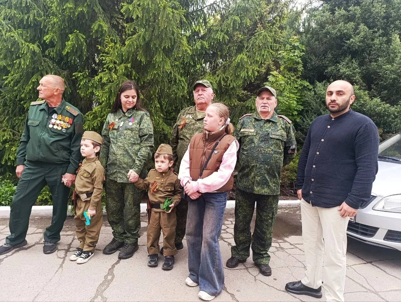 В Ждановке состоялся концерт ко Дню Донецкой Народной Республики В Ждановке состоялся концерт ко Дню Донецкой Народной Республики