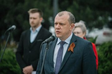 В Мариуполе отметили 12 годовщину со дня образования ДНР