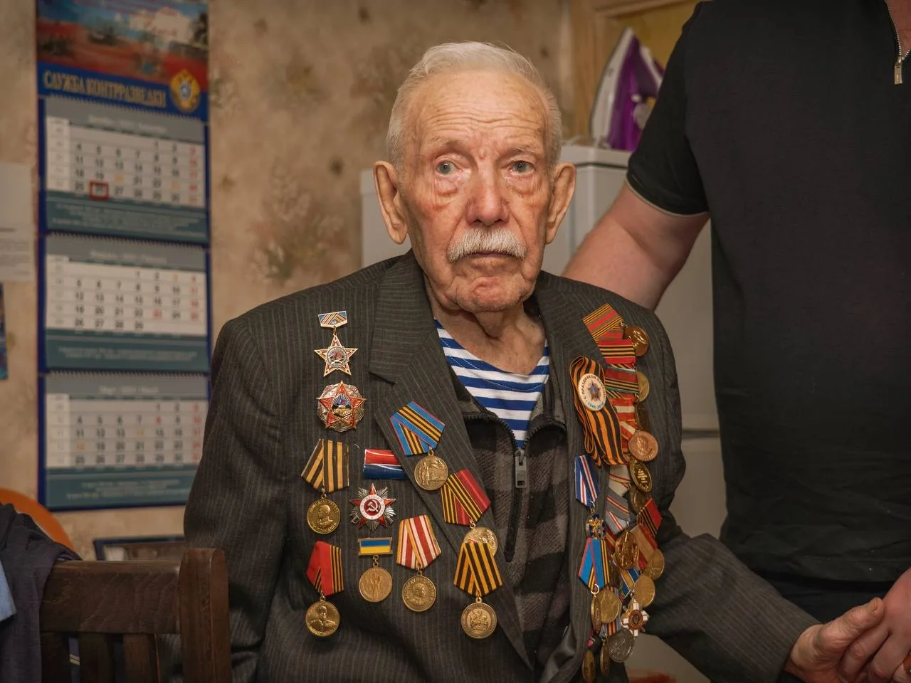 Донбасс сегодня остаётся на передовой борьбы с нацизмом, фальсификацией истории и забвением великого подвига русского народа Донбасс сегодня остаётся на передовой борьбы с нацизмом, фальсификацией истории и забвением великого подвига русского народа