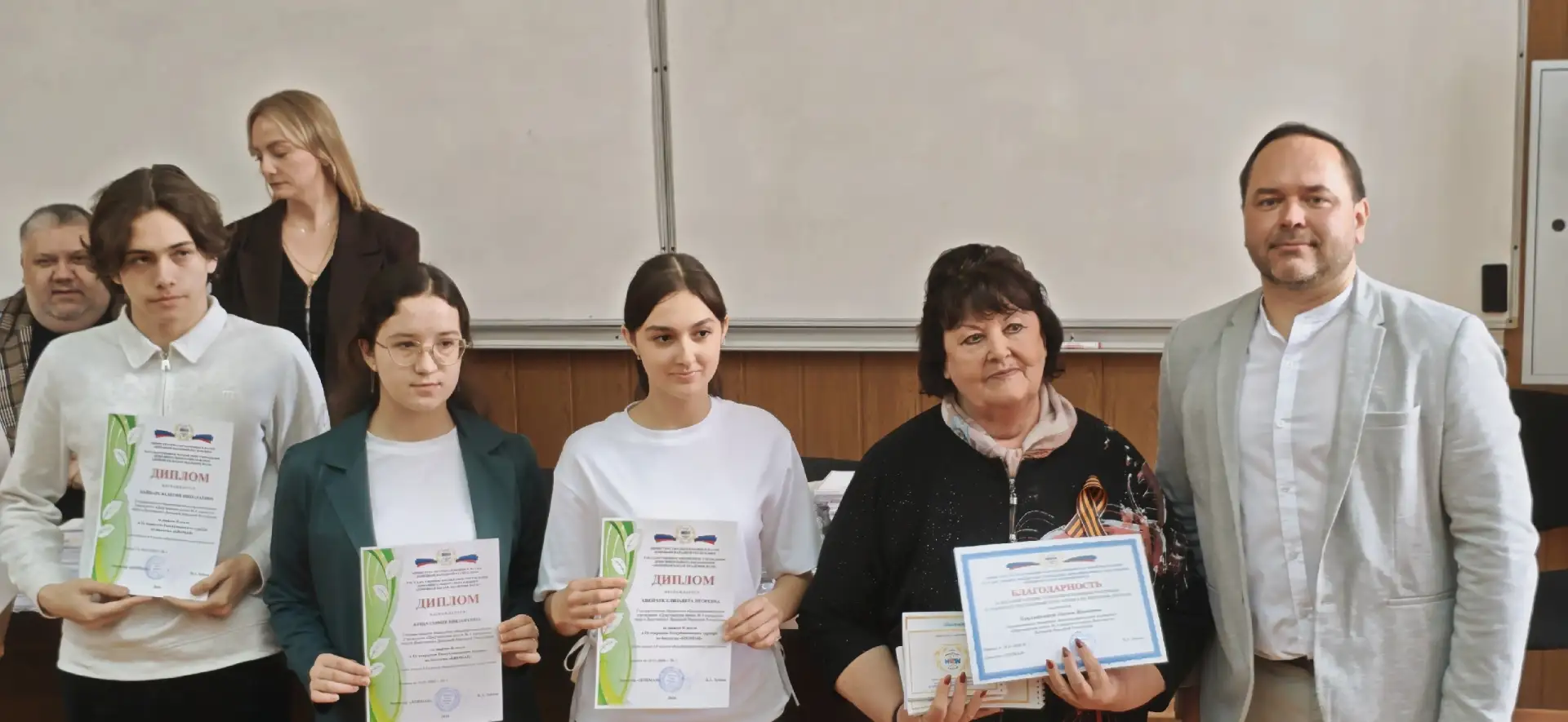 В ДонГУ подвели итоги республиканского конкурса «БИОМАН» В ДонГУ подвели итоги республиканского конкурса «БИОМАН»