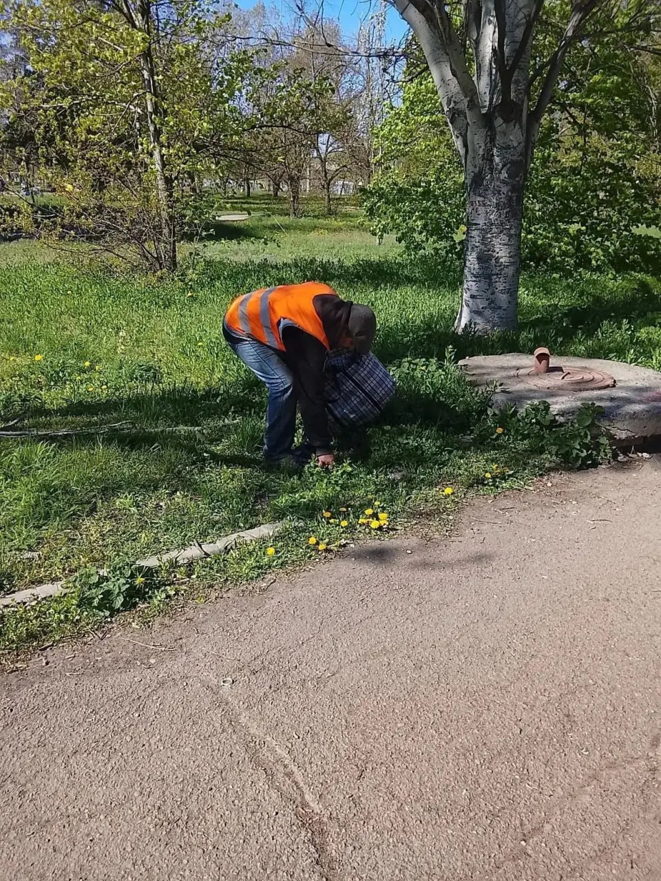 Иван Приходько: Уважаемые жители Горловки! Представляю вам еженедельный отчет о деятельности Горловского филиала единого регионального фонда по управлению многоквартирными домами на территории Донецкой Народной Республики Иван Приходько: Уважаемые жители Горловки! Представляю вам еженедельный отчет о деятельности Горловского филиала единого регионального фонда по управлению многоквартирными домами на территории Донецкой Народной Республики