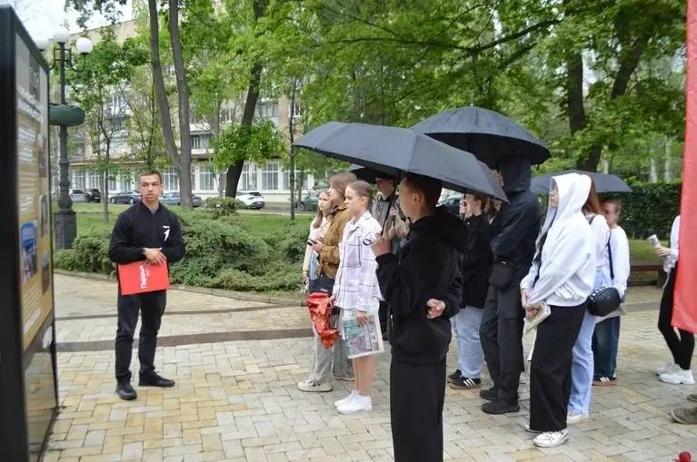 От «Русской весны» до СВО: В Донецке открылась документальная выставка «20:14» От «Русской весны» до СВО: В Донецке открылась документальная выставка «20:14»