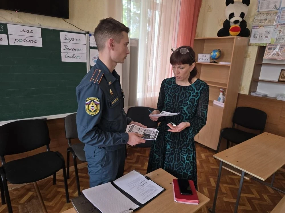 Встречи с трудовым коллективом в Ленинском районе города Донецка продолжаются Встречи с трудовым коллективом в Ленинском районе города Донецка продолжаются