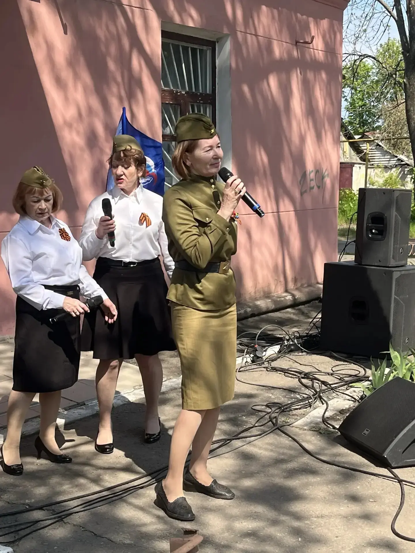Победа в сердце - на все времена: в Комплексном центре социального обслуживания города Шахтерска отметили один из главных праздников страны Победа в сердце - на все времена: в Комплексном центре социального обслуживания города Шахтерска отметили один из главных праздников страны