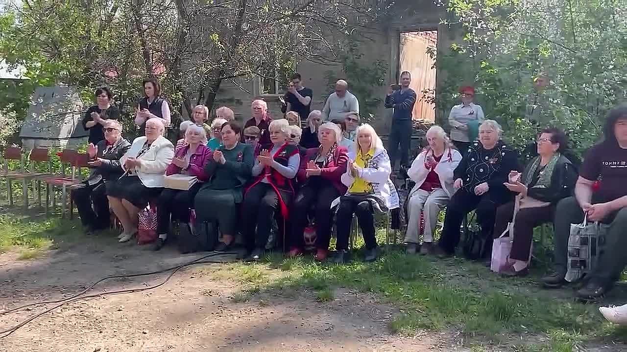 Победа в сердце - на все времена: в Комплексном центре социального обслуживания города Шахтерска отметили один из главных праздников страны