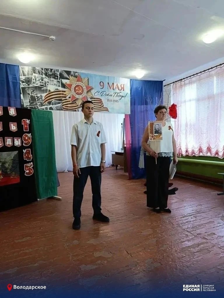 9 мая в ГБОУ «Новокрасновская школа Володарского М.О.» состоялся праздничный концерт «Есть в красках Победы оттенки войны», посвящённый 81-й годовщине Великой Победы 9 мая в ГБОУ «Новокрасновская школа Володарского М.О.» состоялся праздничный концерт «Есть в красках Победы оттенки войны», посвящённый 81-й годовщине Великой Победы