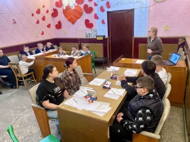 Дети из семей ветеранов–защитников Родины приняли участие в мастер-классе в честь Дня Победы