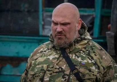 «Межклановые интриги в большом диссонансе с процессами на фронте»: За отставкой Гладкова грядут уголовные дела