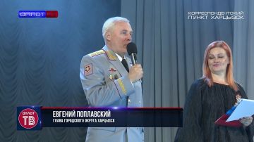 Концерт ко Дню Победы. . 9 мая Харцызск был наполнен песнями военных лет