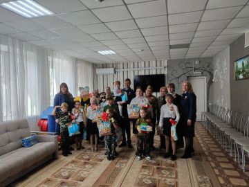 Прокуратура города Харцызска в преддверии празднования 81-й годовщины победы в Великой Отечественной войне посетила Государственное бюджетное учреждение социального обслуживания населения «Социально-реабилитационный центр...