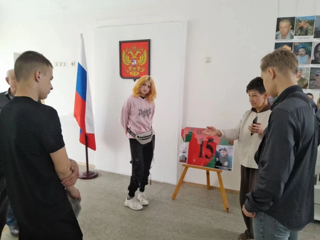 14 мая Дебальцевский городской музей посетили студенты ГБПОУ «Дебальцевский многопрофильный техникум»