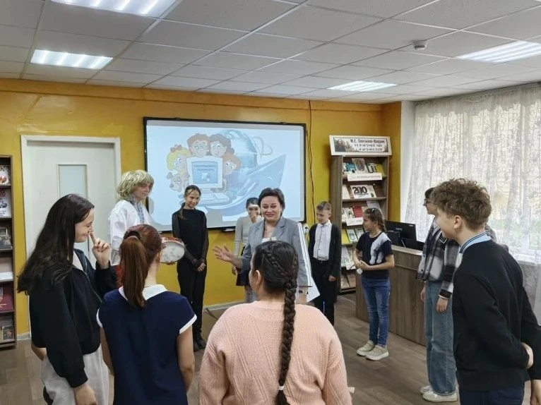 В Кировском Шахтерского округа детям рассказали о правилах поведения в интернете В Кировском Шахтерского округа детям рассказали о правилах поведения в интернете