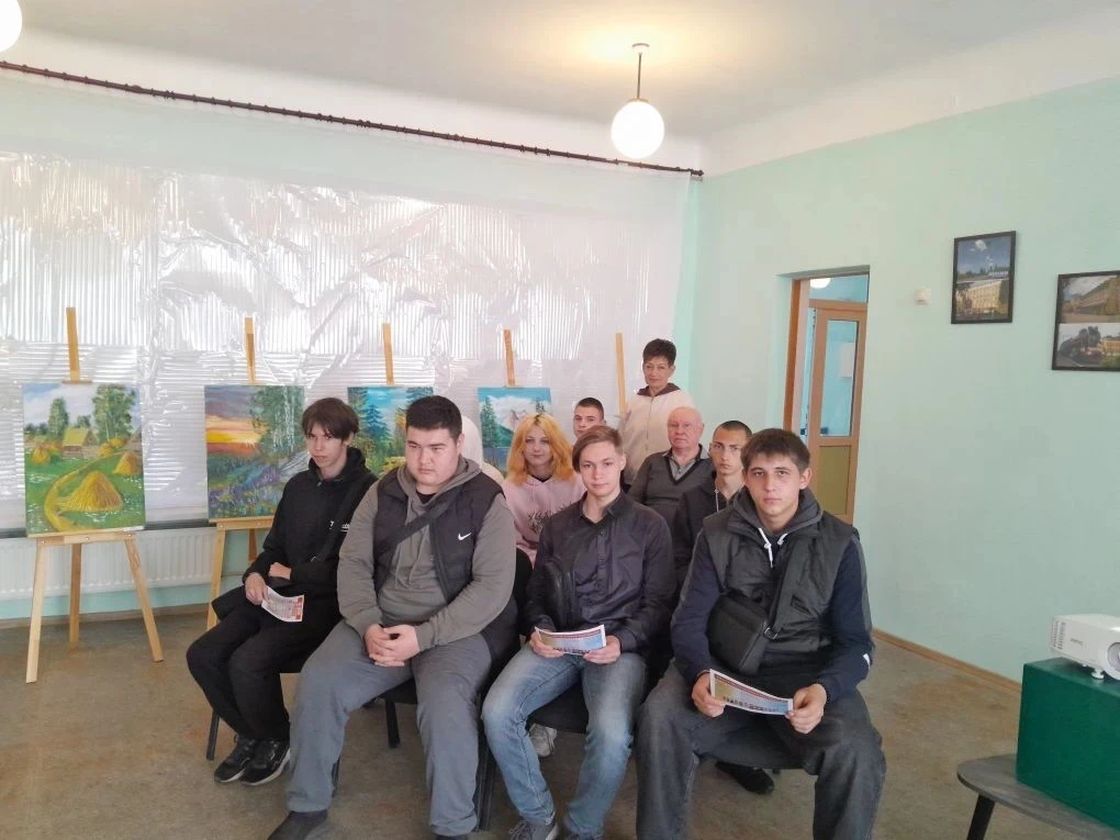 14 мая Дебальцевский городской музей посетили студенты ГБПОУ «Дебальцевский многопрофильный техникум» 14 мая Дебальцевский городской музей посетили студенты ГБПОУ «Дебальцевский многопрофильный техникум»