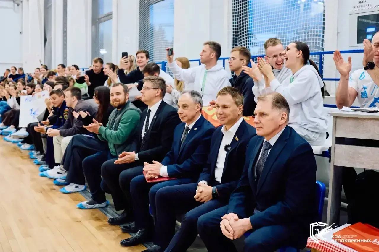Александр Волошин: #КОДНЕПОКОРЁННЫХ2026. Вчера ребята побывали в Карелии, где посетили мемориал «Высота 168,5» — место ожесточённых боёв, там в сентябре 1941 года бойцы Красной армии почти три недели в полном окружении... Александр Волошин: #КОДНЕПОКОРЁННЫХ2026. Вчера ребята побывали в Карелии, где посетили мемориал «Высота 168,5» — место ожесточённых боёв, там в сентябре 1941 года бойцы Красной армии почти три недели в полном окружении...
