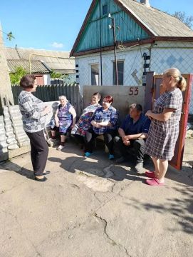 Наталья Мачула, депутат Амвросиевского муниципального совета, провела встречу с жителями улицы Орджоникидзе