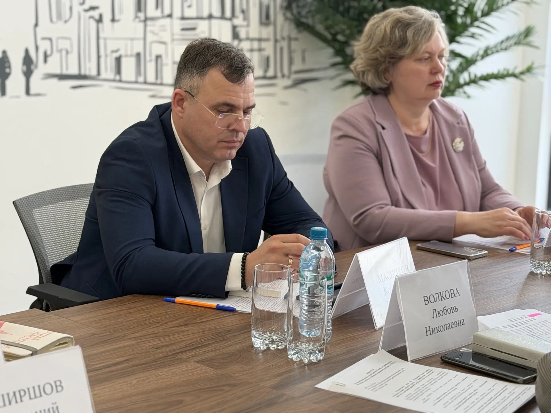 Провели первое заседание Межведомственной рабочей группы по профилактике социального сиротства в Донецкой Народной Республике Провели первое заседание Межведомственной рабочей группы по профилактике социального сиротства в Донецкой Народной Республике