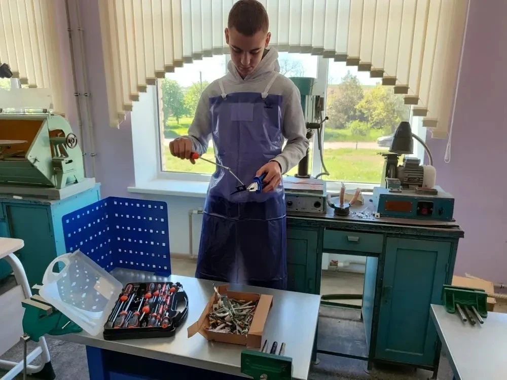 В рамках национального проекта «Молодежь и дети» школы Мангушского муниципального округа оснащены современным оборудованием для кабинетов ОБЗР и труда В рамках национального проекта «Молодежь и дети» школы Мангушского муниципального округа оснащены современным оборудованием для кабинетов ОБЗР и труда
