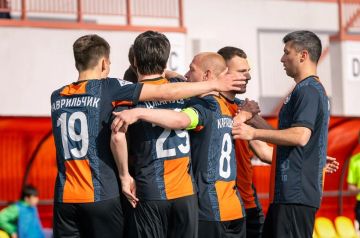 Донецкий «Шахтер» разгромил «Чайку-М»