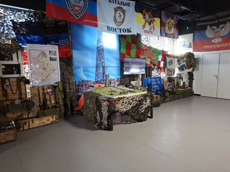 Школьники из Старобешевского округа посетили мультимедийный исторический парк «Россия — моя история» Школьники из Старобешевского округа посетили мультимедийный исторический парк «Россия — моя история»