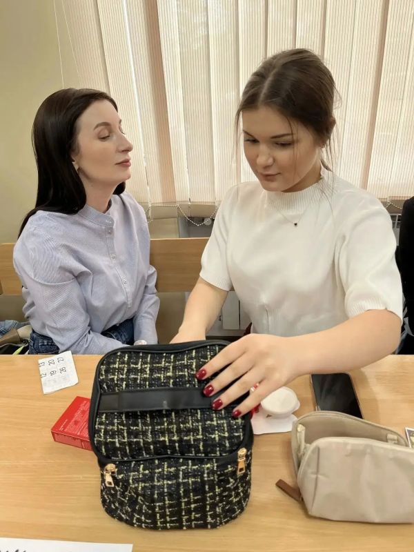 В Старобешевской школе № 1 прошли «Семейные субботы» В Старобешевской школе № 1 прошли «Семейные субботы»