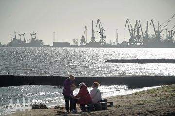 Металл и море: москвичка рассказала о впечатлениях от ДНР
